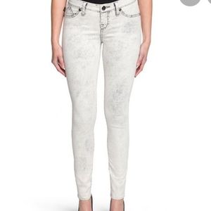 FOUND!! Desperately ISO Rock & Republic Kashmiere Skinnies